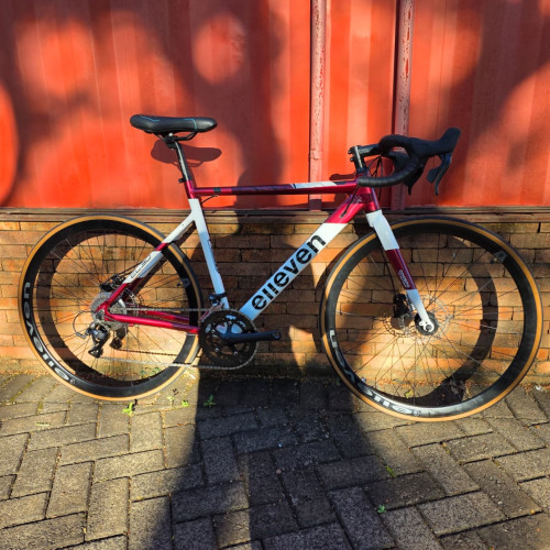 Bicicleta Speed Elleven EL-30 700x25c Vermelho/Branco